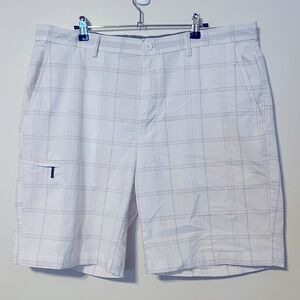 Greg Norman Tasso Elba Golf Short